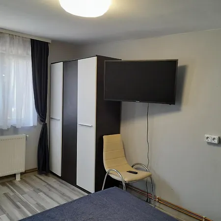 Garsoniera Sic Zona Terapia Zona Linistita La Casa Cu Parcare Apartment Cluj-Napoca Exterior photo