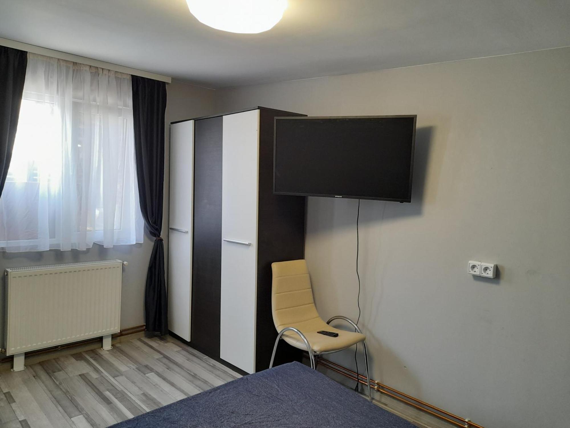 Apartment Garsoniera Sic Zona Terapia Zona Linistita La Casa Cu Parcare Cluj-Napoca